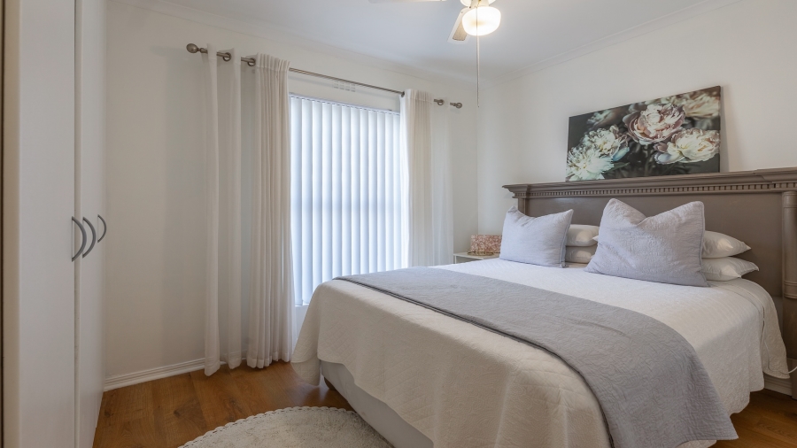 3 Bedroom Property for Sale in Sunningdale Western Cape